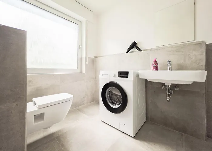 Appartement Tolstov - 3 - Balcony - Kitchen - Washing Machine - Next To Cologne