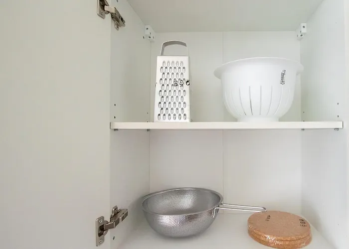 Appartement Tolstov - 3 - Balcony - Kitchen - Washing Machine - Next To Cologne Frechen