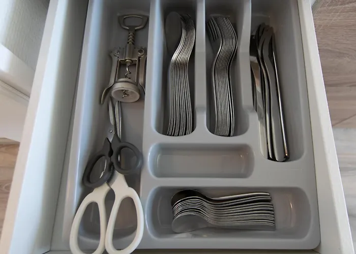 Tolstov - 3 - Balcony - Kitchen - Washing Machine - Next To Cologne Appartement Frechen